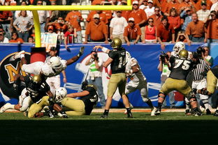 爱游戏中国官方网站平台-职业联赛推行赛后视频分析帮助球员持续进步，职业联赛现场